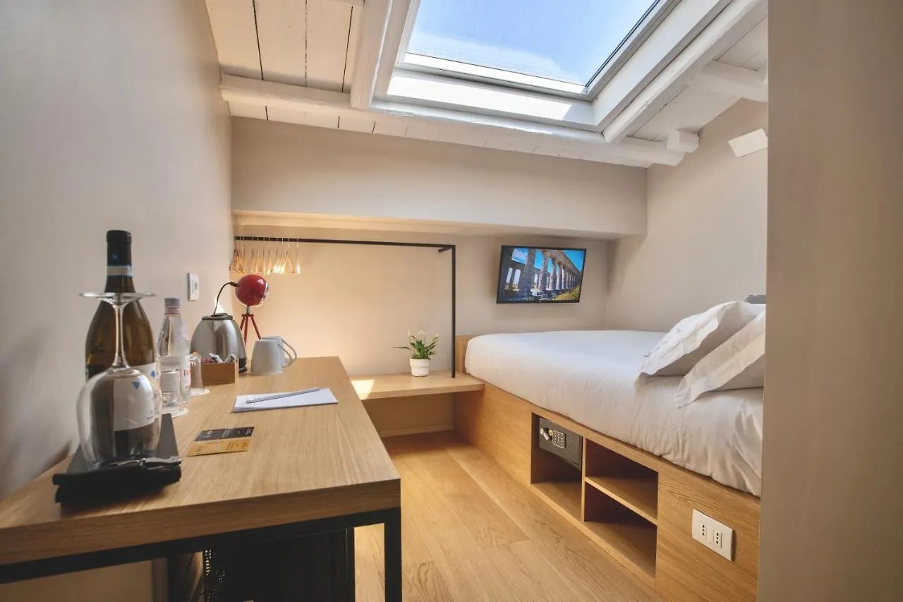 Arche Design Rooms And Suites Palermo 2*,