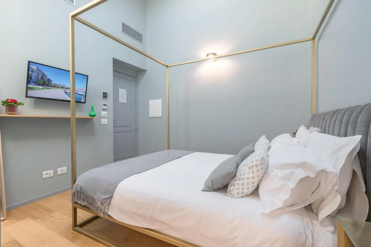 ** Guest house Arche Design Rooms And Suites Palermo Italy