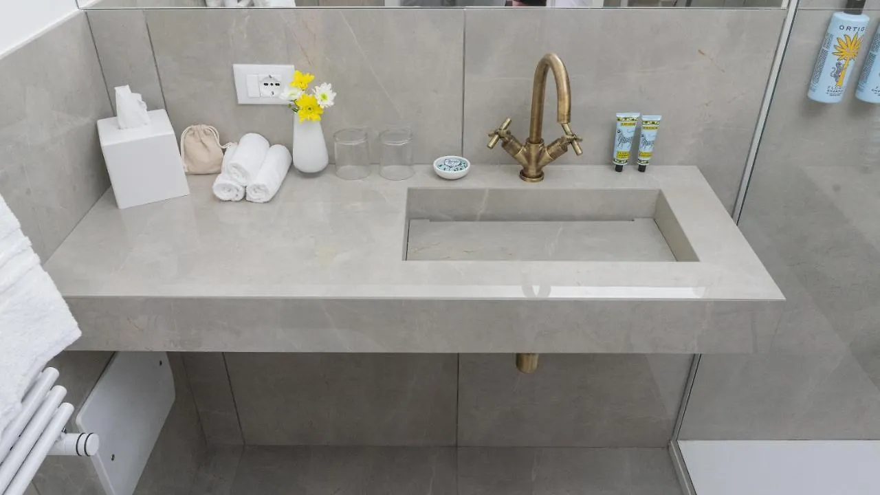 Arche Design Rooms And Suites Palermo 2*,  Italy