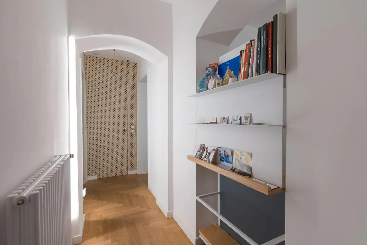 Arche Design Rooms And Suites Палермо Италия